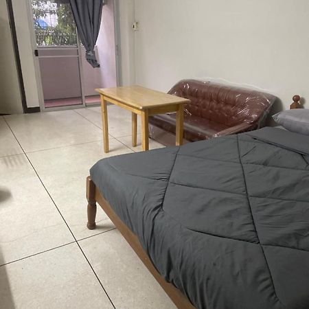 Ferienwohnung Viriyapon Bangkok Exterior foto